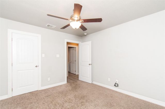 2909 Crystal Ann DR, Temple, TX 76502