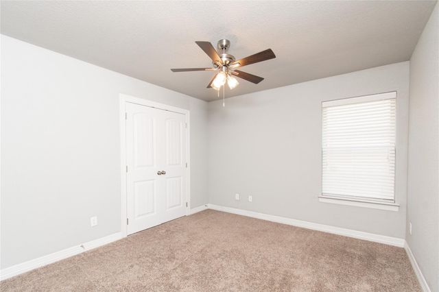 2909 Crystal Ann DR, Temple, TX 76502