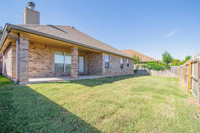 2909 Crystal Ann DR, Temple, TX 76502