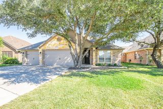 2909 Crystal Ann DR, Temple, TX 76502