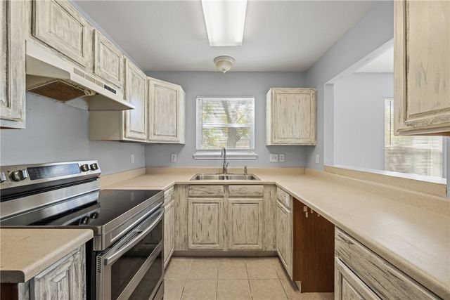 1515 Main Dr, Corpus Christi, TX 78409