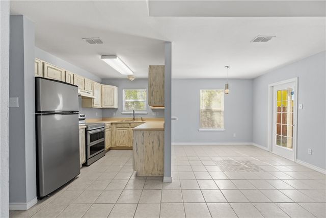 1515 Main Dr, Corpus Christi, TX 78409