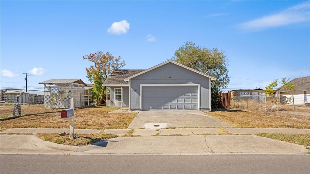 1515 Main Dr, Corpus Christi, TX 78409