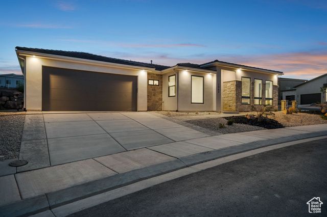 1043 N FALCON VW, Hurricane, UT 84737