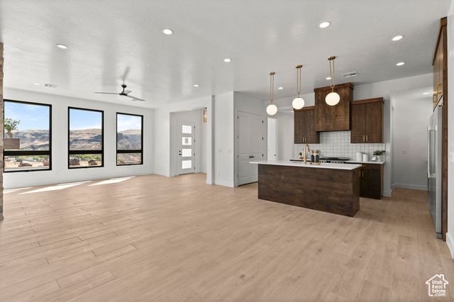 1043 N FALCON VW, Hurricane, UT 84737