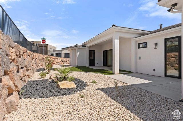 1043 N FALCON VW, Hurricane, UT 84737