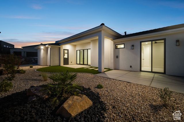 1043 N FALCON VW, Hurricane, UT 84737