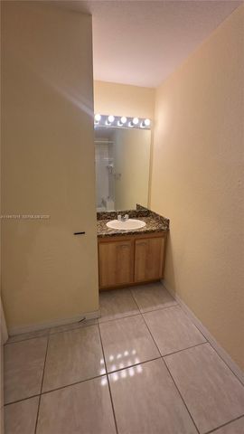 2028 NE 167th St 3-153, North Miami Beach, FL 33162