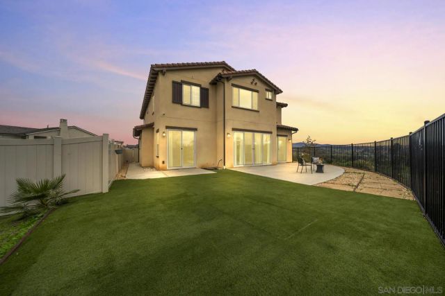 8304 The Grant Place, Bonita, CA 91902