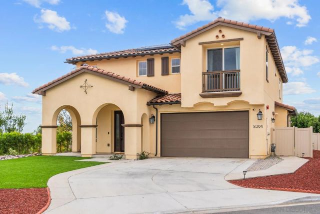 8304 The Grant Place, Bonita, CA 91902