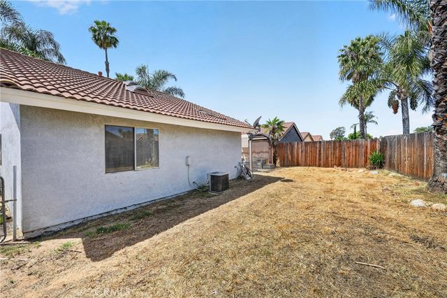 29702 Eagle Crest Avenue, Murrieta, CA 92563