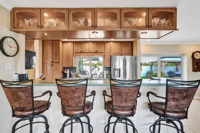 3001 NE 45th Street, Lighthouse Point, FL 33064