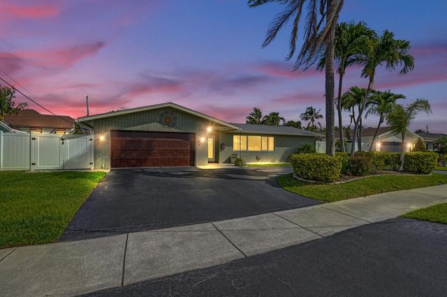 3001 NE 45th Street, Lighthouse Point, FL 33064