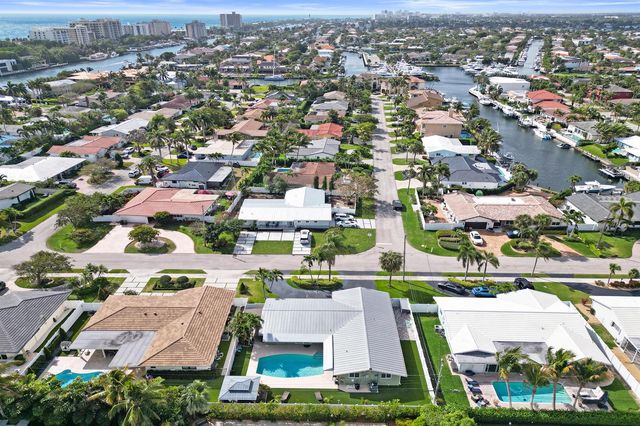3001 NE 45th Street, Lighthouse Point, FL 33064