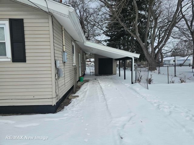 4125 Hiland Street, Saginaw, MI 48601