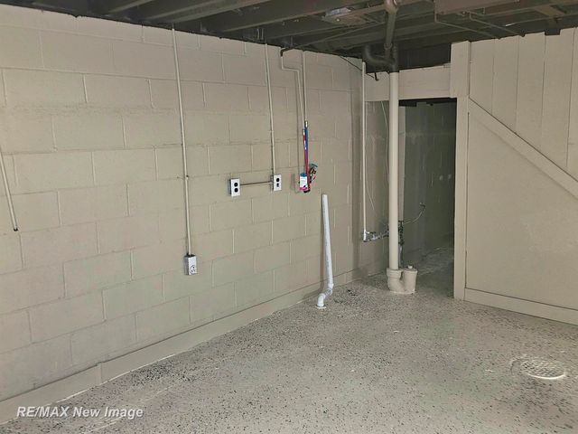 4125 Hiland Street, Saginaw, MI 48601