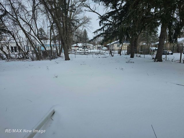 4125 Hiland Street, Saginaw, MI 48601