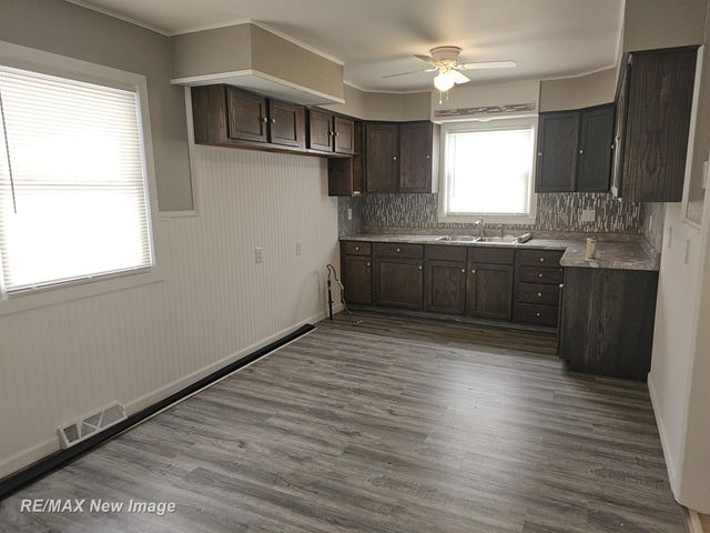 4125 Hiland Street, Saginaw, MI 48601