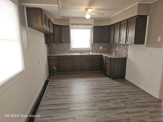 4125 Hiland Street, Saginaw, MI 48601