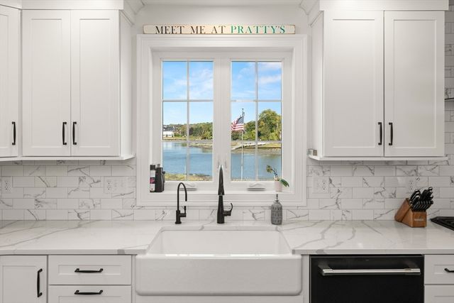 59 Riverview Ave, Danvers, MA 01923
