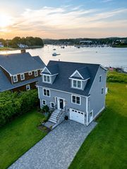 59 Riverview Ave, Danvers, MA 01923