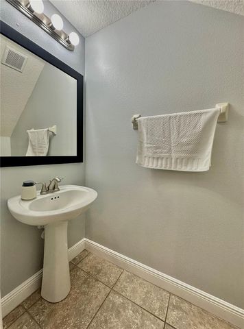 8111 ROSEVILLE ROAD, Davenport, FL 33896