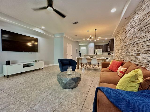 8111 ROSEVILLE ROAD, Davenport, FL 33896