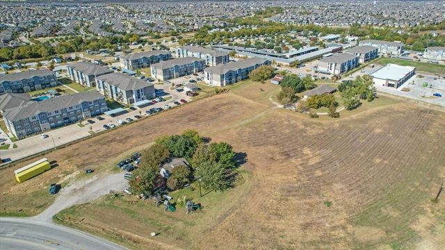 1711 FM 1385, Aubrey, TX 76227