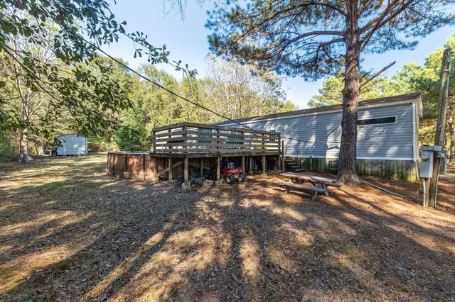 15 Double R Ln., Columbia, MS 39429