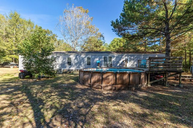 15 Double R Ln., Columbia, MS 39429