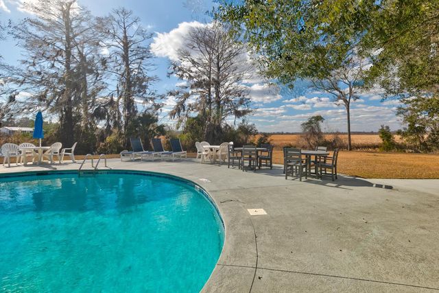 573 Tuckers Rd Unit A, Pawleys Island, SC 29585