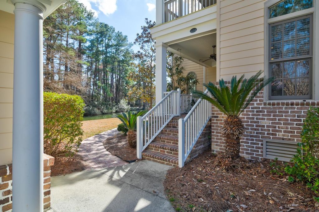 573 Tuckers Rd Unit A, Pawleys Island, SC 29585