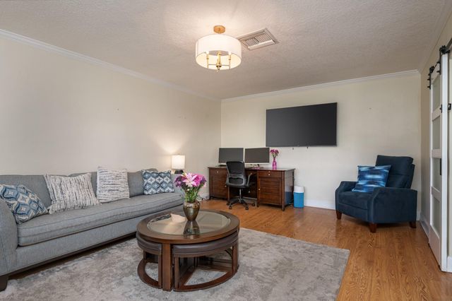 1940 SW 69th Ave, Plantation, FL 33317