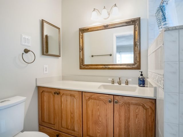 1940 SW 69th Ave, Plantation, FL 33317