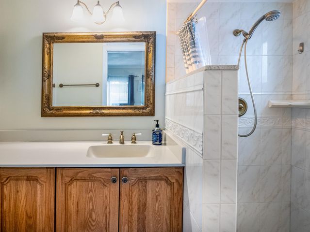 1940 SW 69th Ave, Plantation, FL 33317