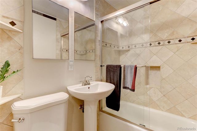 707 W Davies Way, Littleton, CO 80120