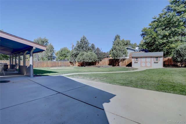 707 W Davies Way, Littleton, CO 80120