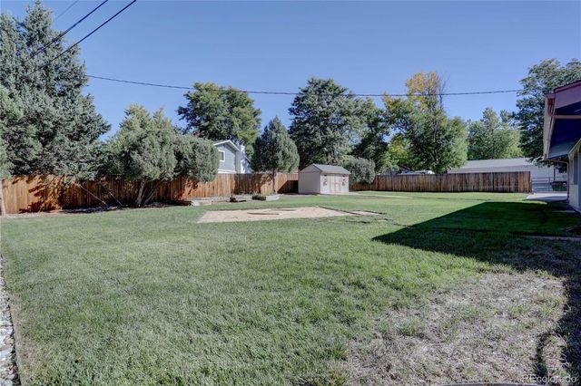 707 W Davies Way, Littleton, CO 80120