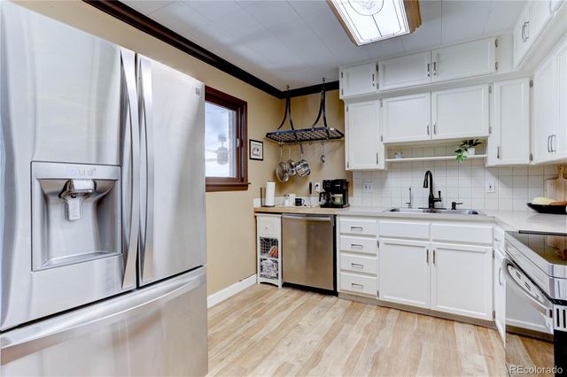 707 W Davies Way, Littleton, CO 80120