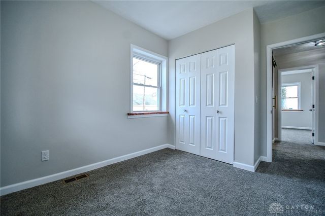 1885 Lake Road, Medway, OH 45341