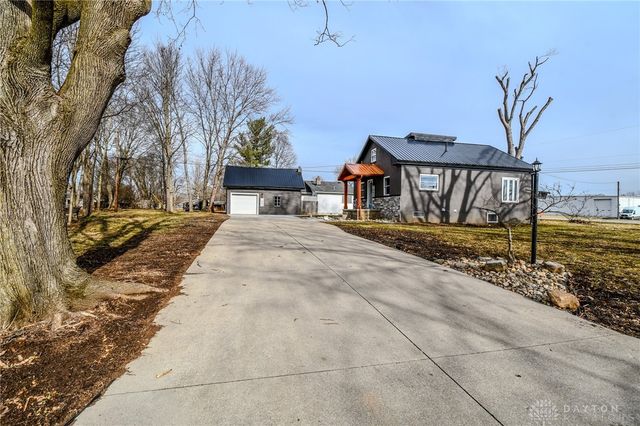 1885 Lake Road, Medway, OH 45341