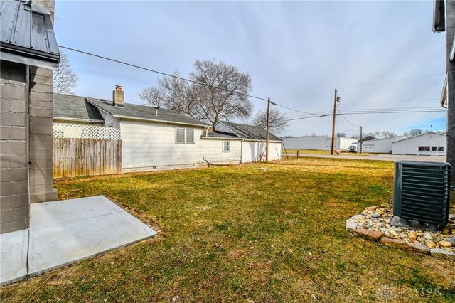 1885 Lake Road, Medway, OH 45341