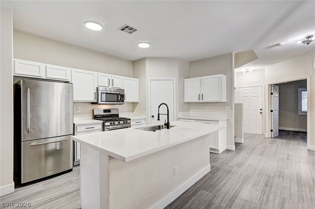 6265 Overhang Avenue, Henderson, NV 89011