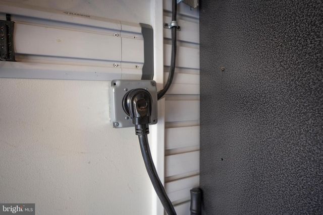 1112 FALLSMEAD WAY, Potomac, MD 20854