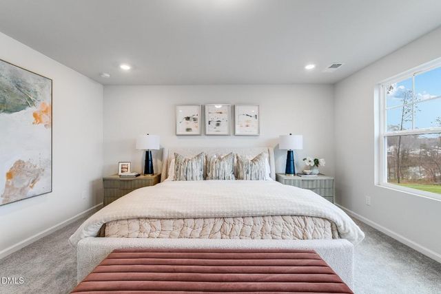 83 Fishing Pier Way, Lillington, NC 27546