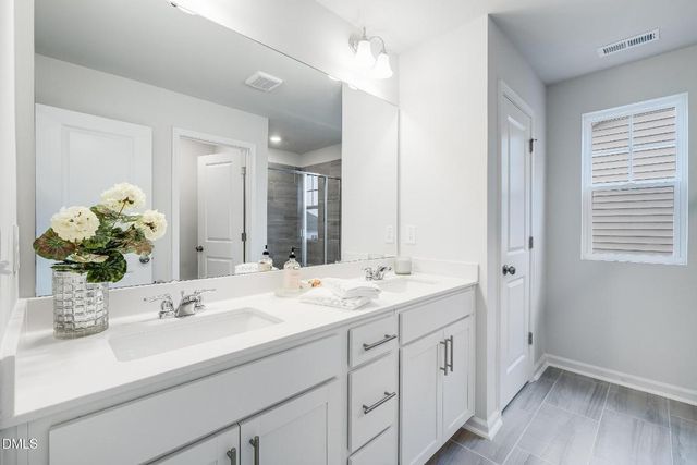 83 Fishing Pier Way, Lillington, NC 27546