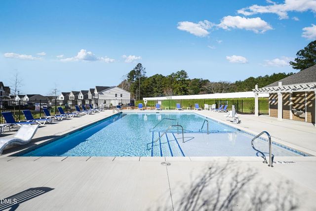 83 Fishing Pier Way, Lillington, NC 27546