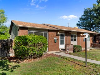 2188 E FORT-UNION BLVD #B, Cottonwood Heights, UT 84121