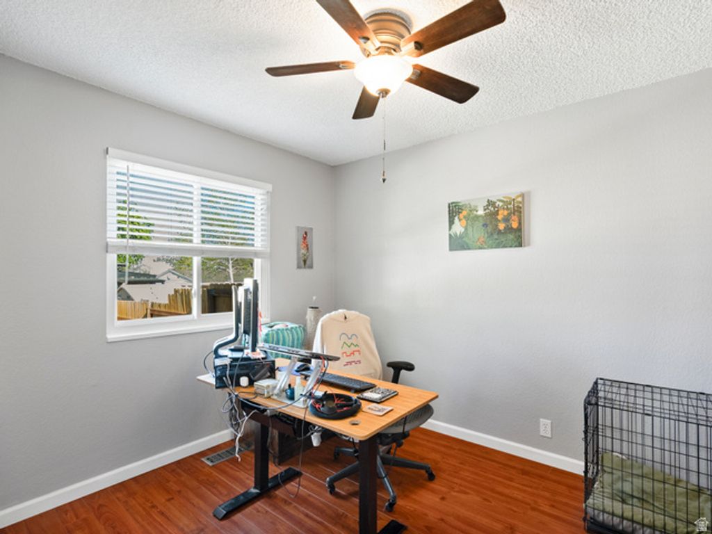 Image 14 of property listing at 2188 E UNION BLVD #B, Cottonwood Heights, UT 84121