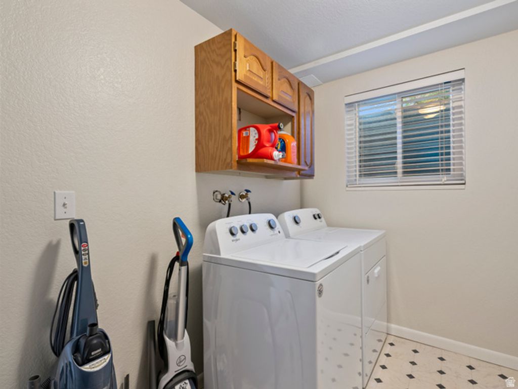 Image 21 of property listing at 2188 E UNION BLVD #B, Cottonwood Heights, UT 84121